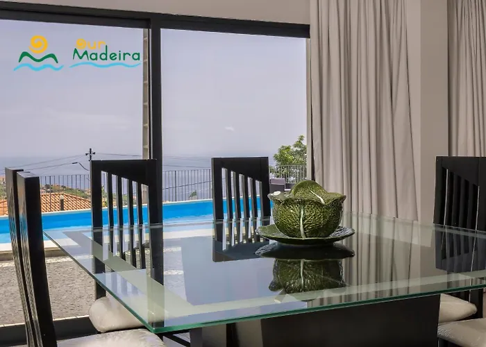 Ourmadeira - Casa Da Rosalina, Superb Vila Calheta (Madeira)